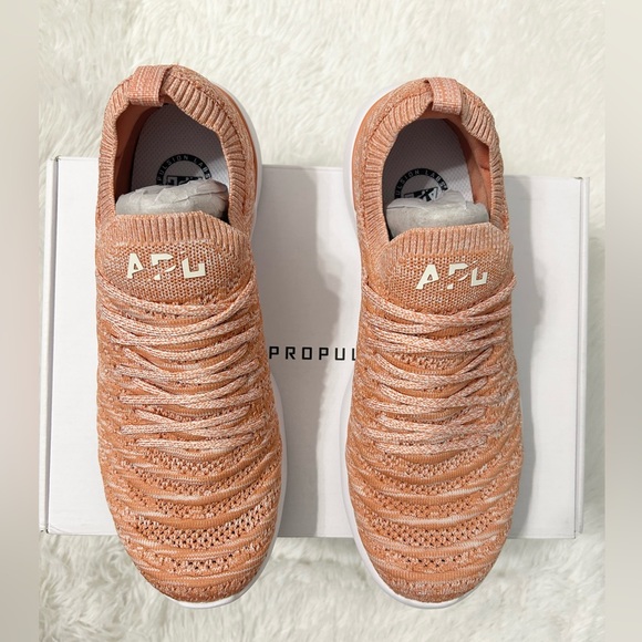 APL TechLoom Wave Women’s Sneakers - Picture 3 of 16